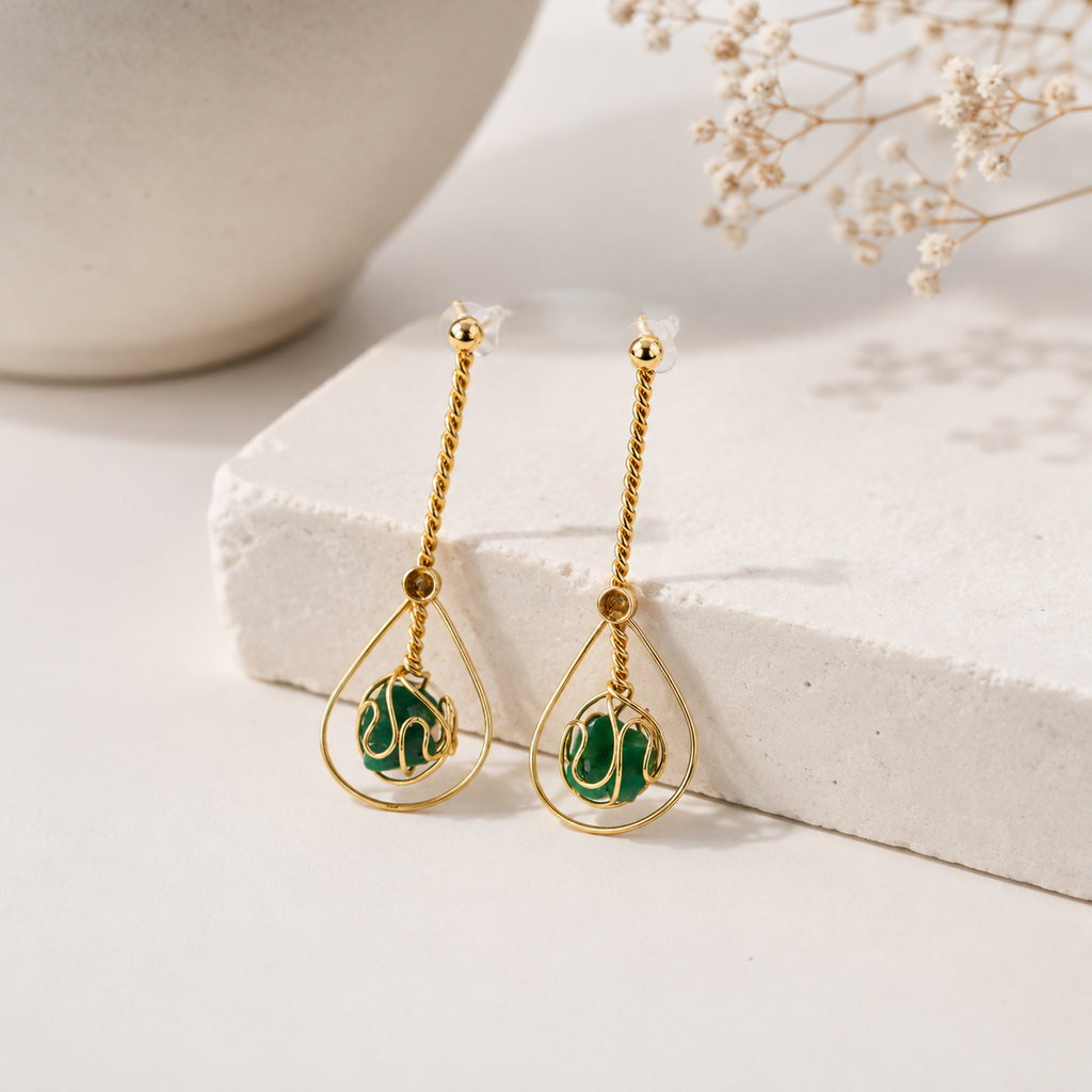 Chivor Emerald Teardrop Earrings