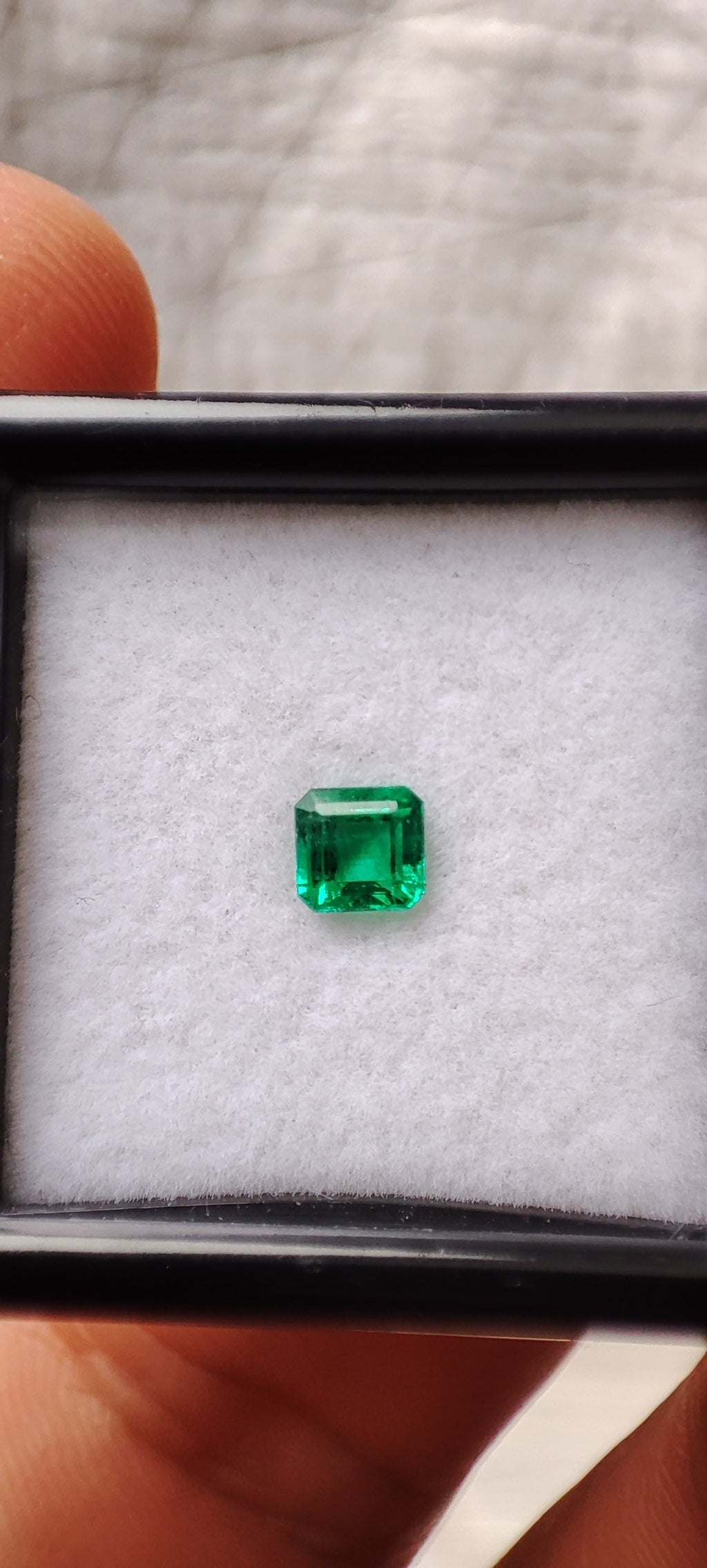 Emerald 0.31 ct