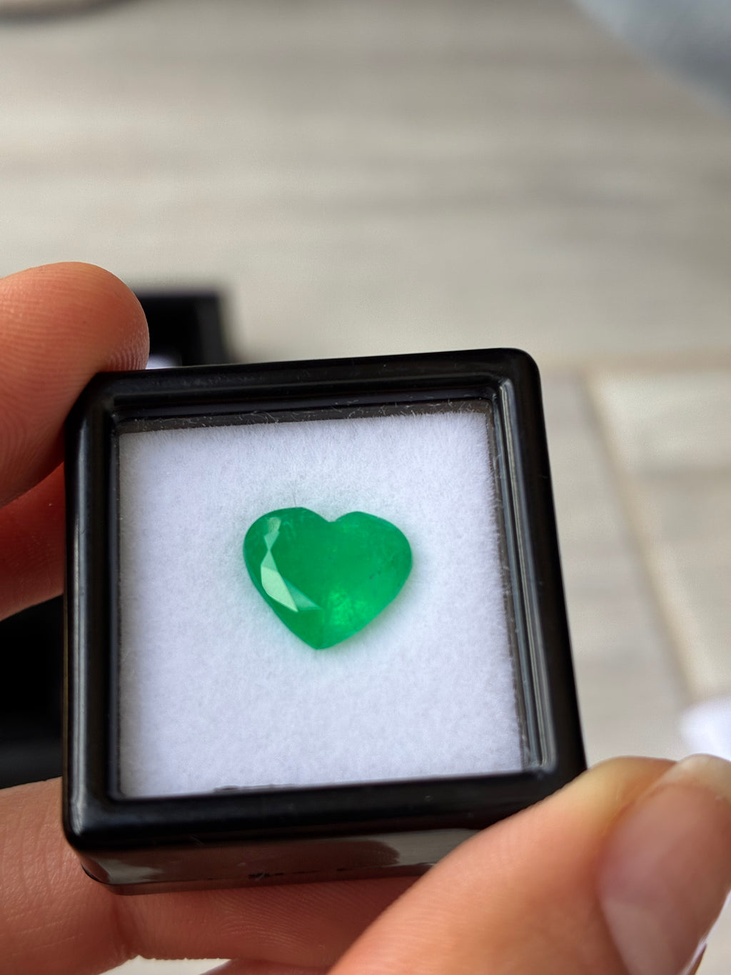 Emerald 2.19 ct