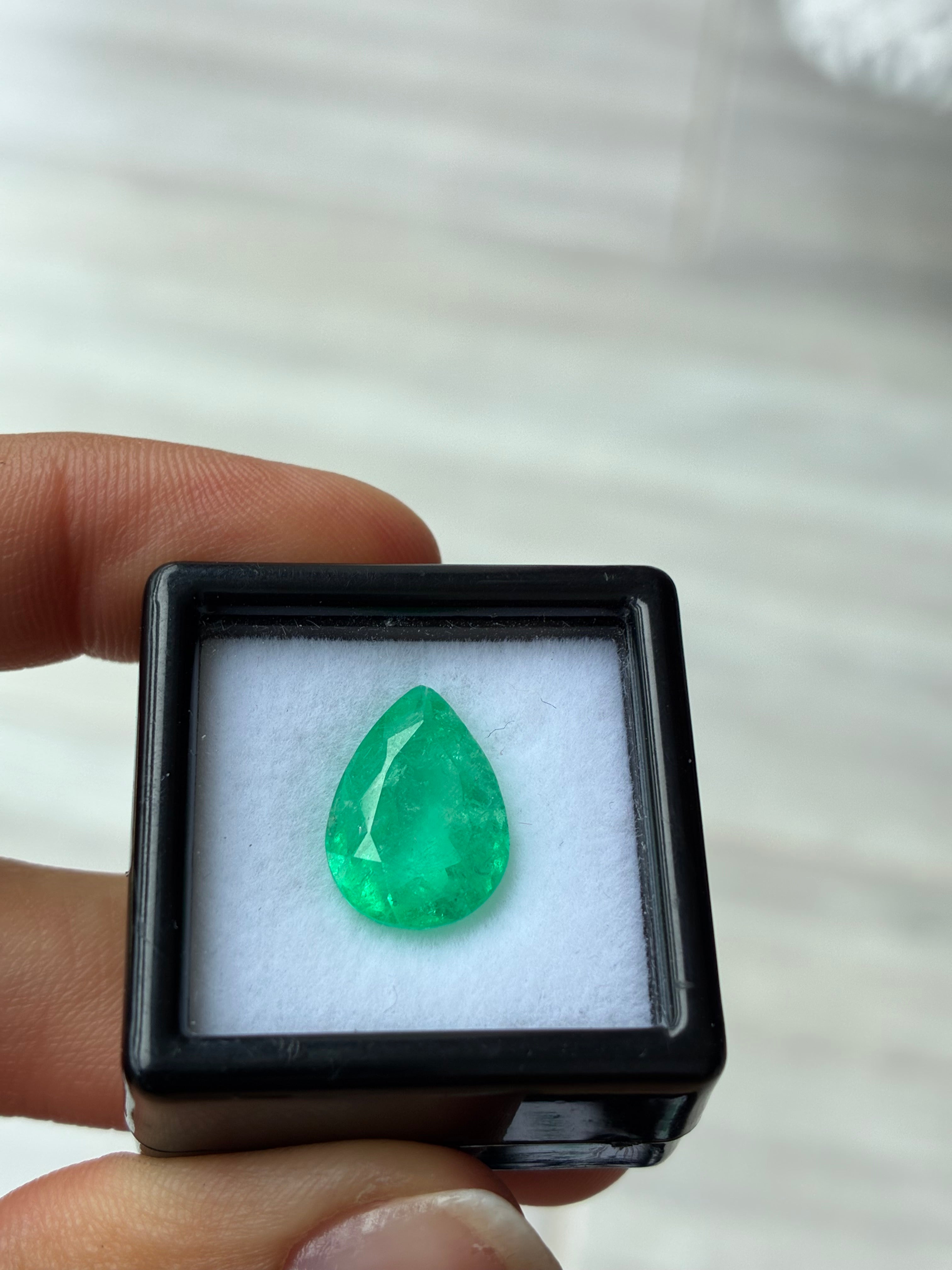 Emerald 4.30 ct