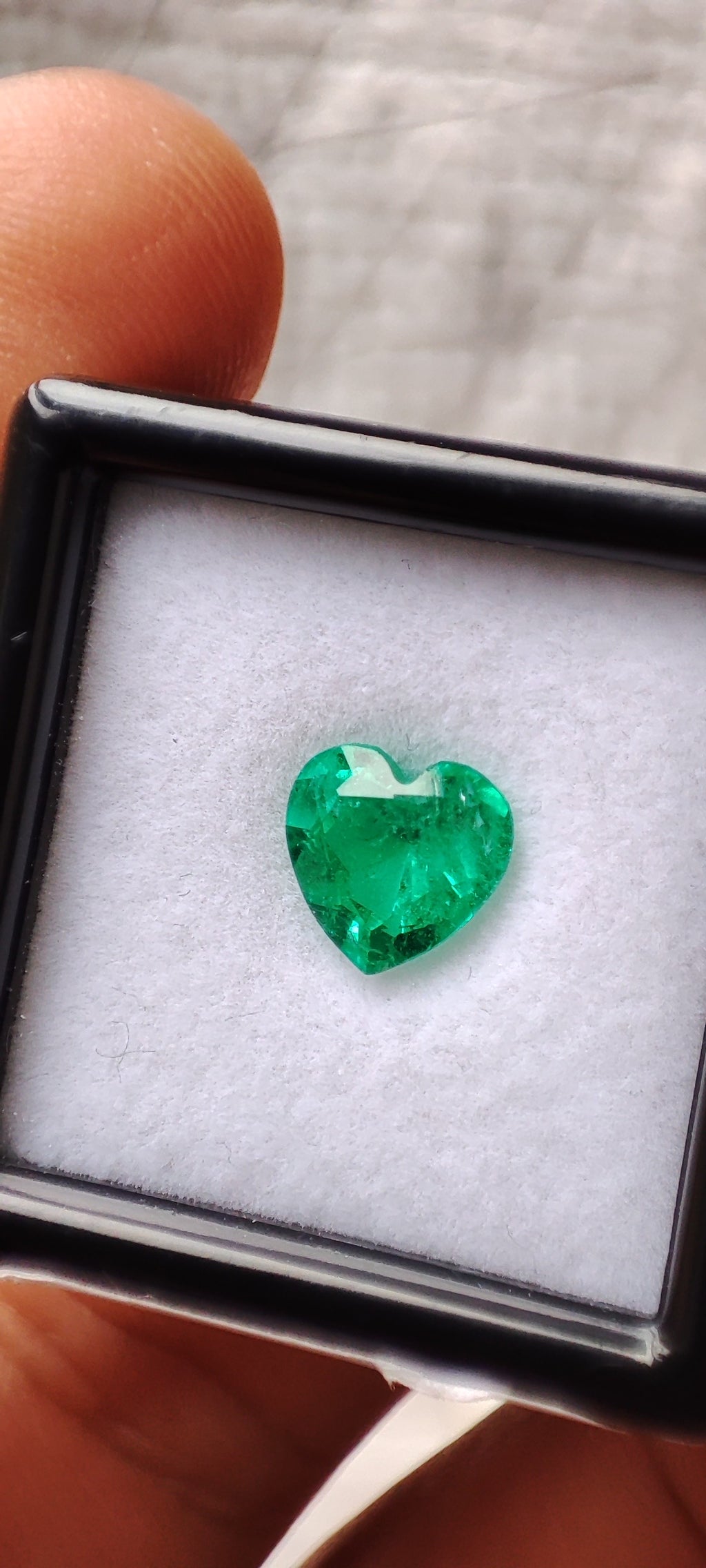Emerald 1.30 ct