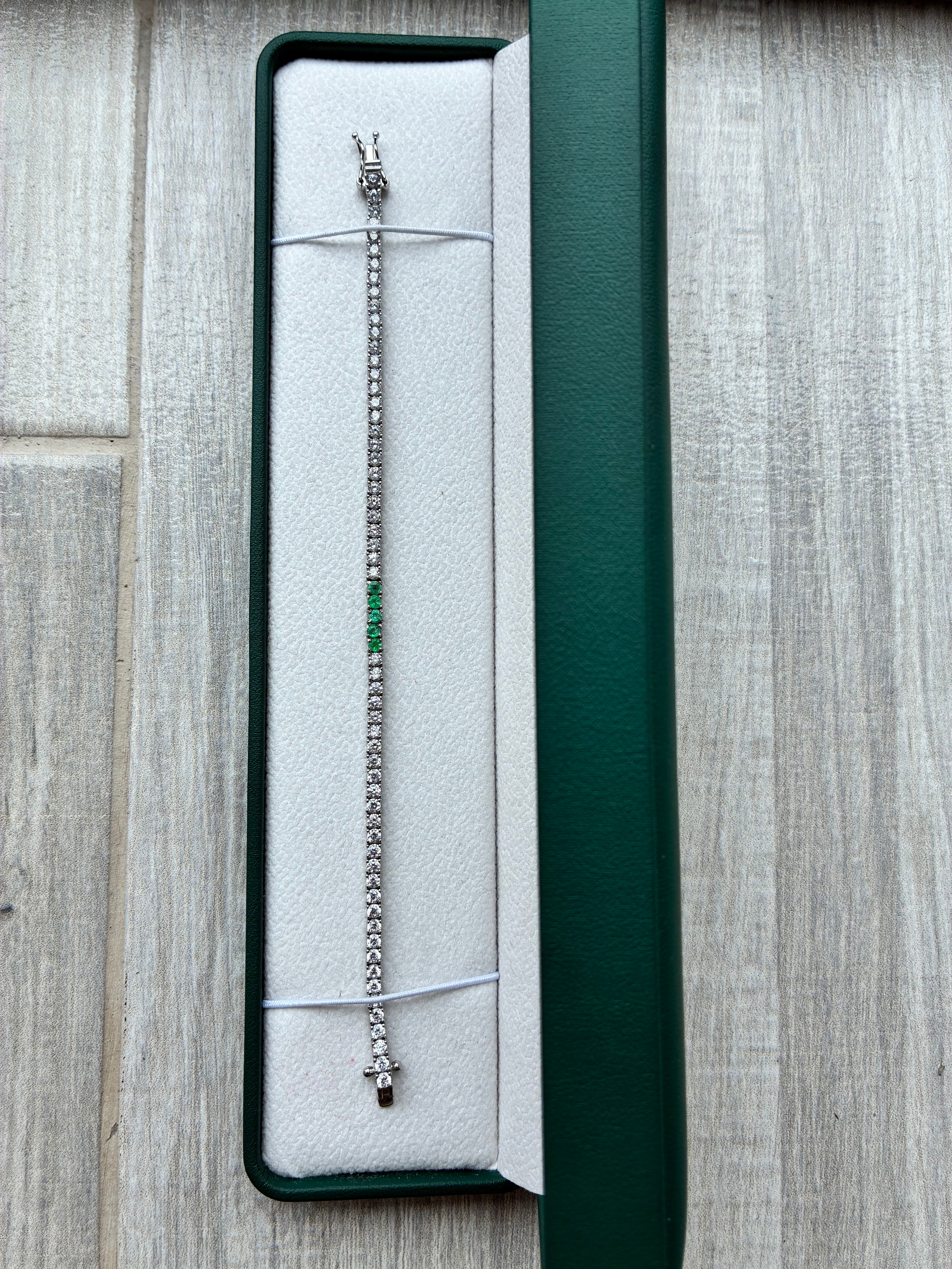 Colombian Emerald Tennis Bracelet – 2.41 mm | 925 Sterling Silver