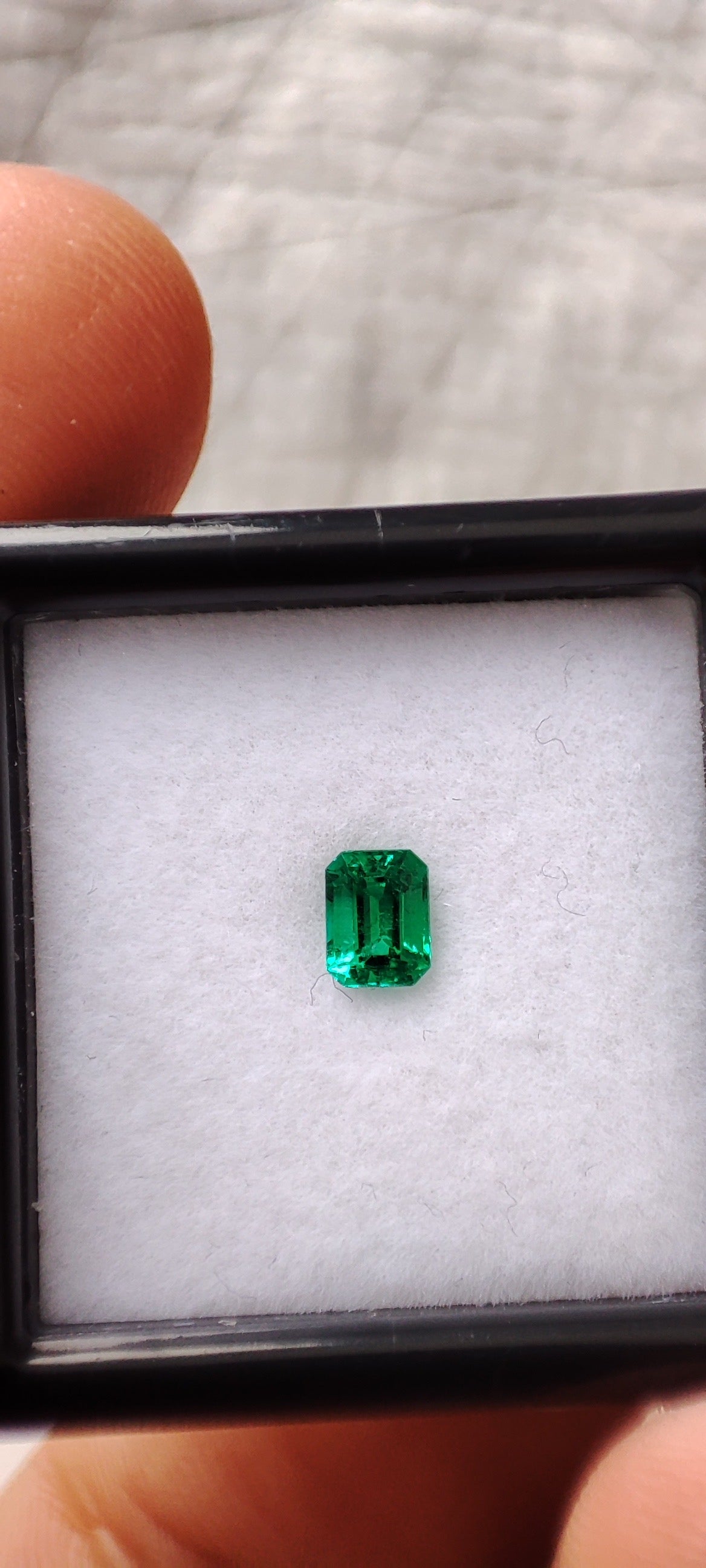 Emerald 0.nn ct
