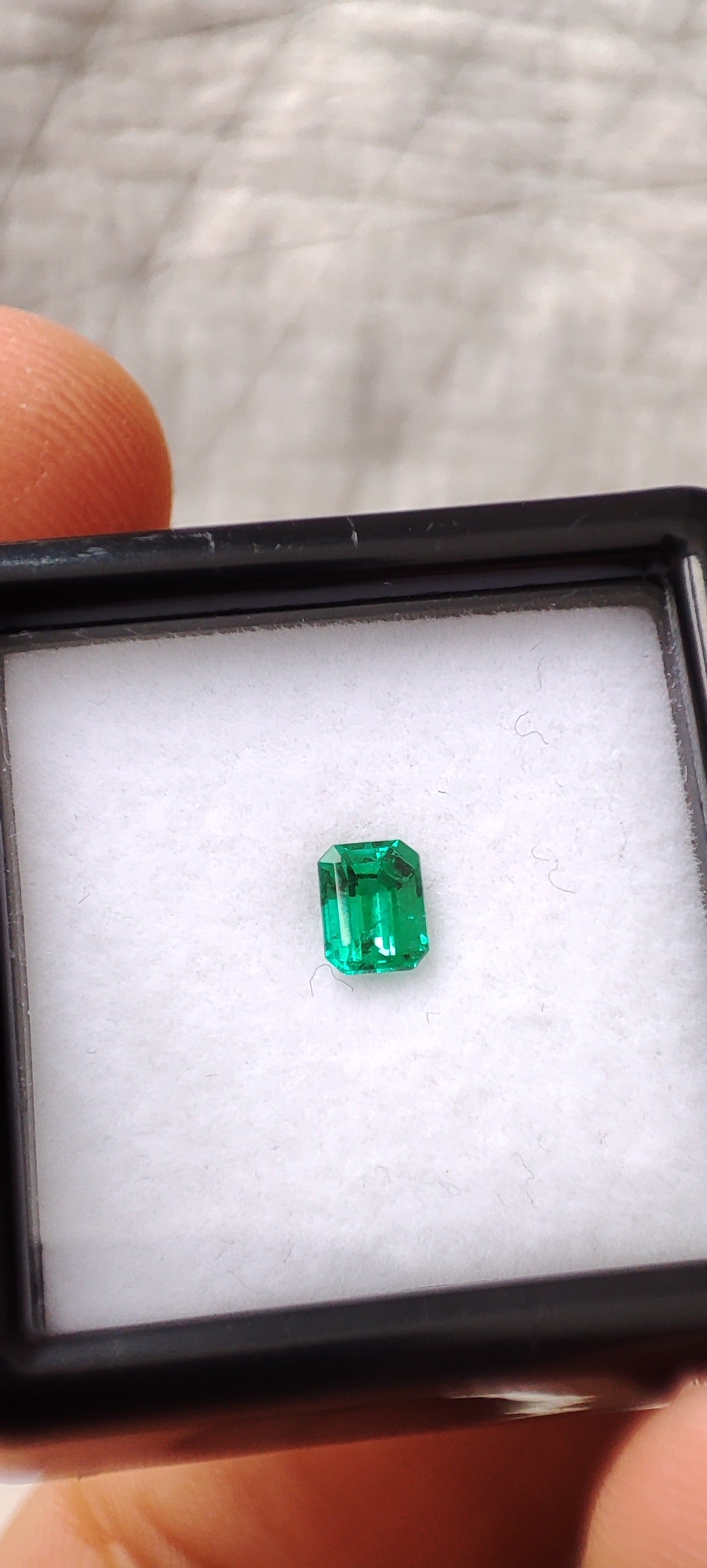 Emerald 0.nn ct