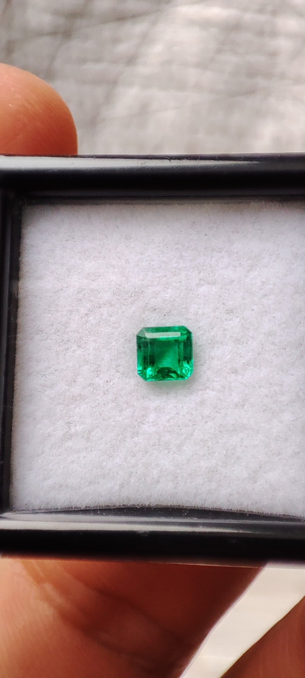Emerald 0.31 ct