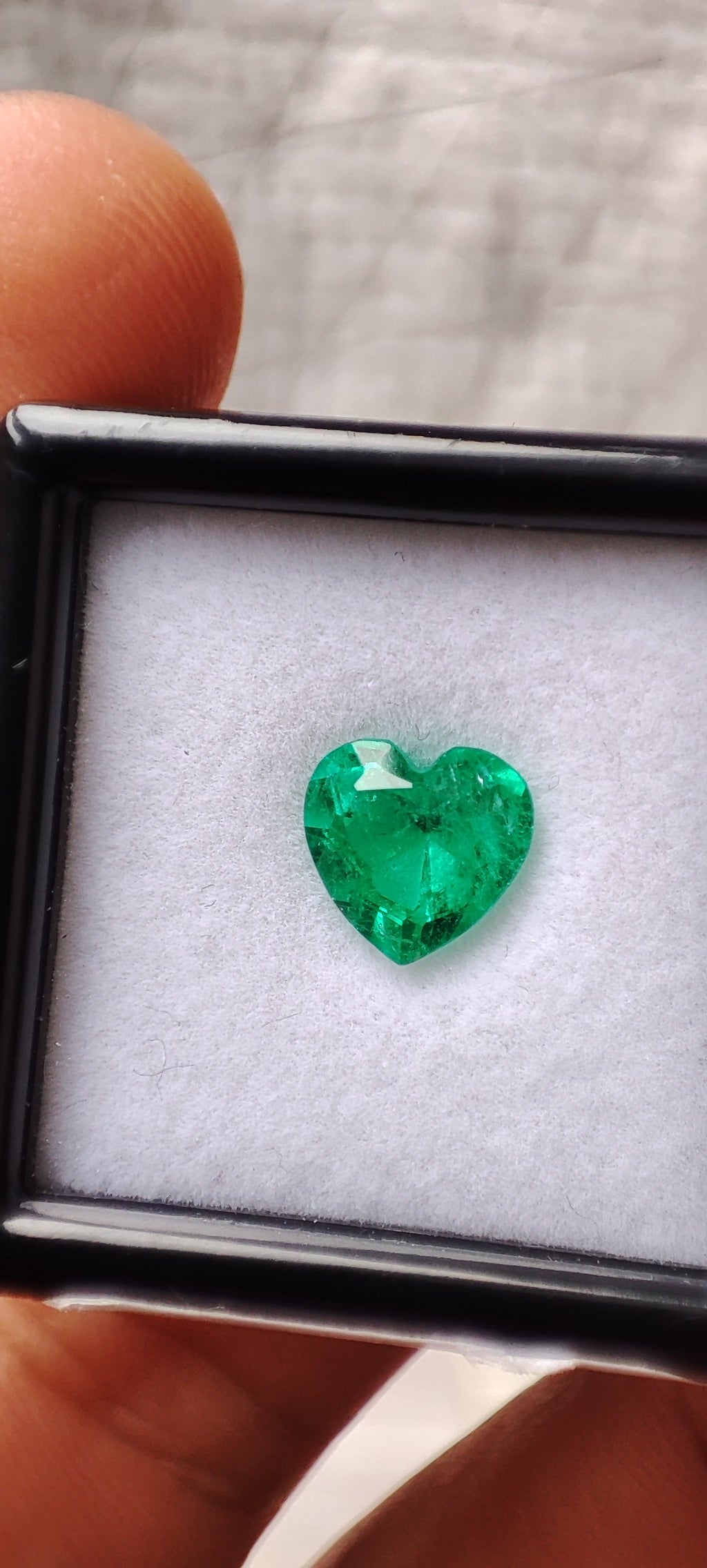 Emerald 1.30 ct