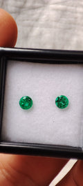 Emerald 0.38 ct - 3.72 mm & 3.79 mm