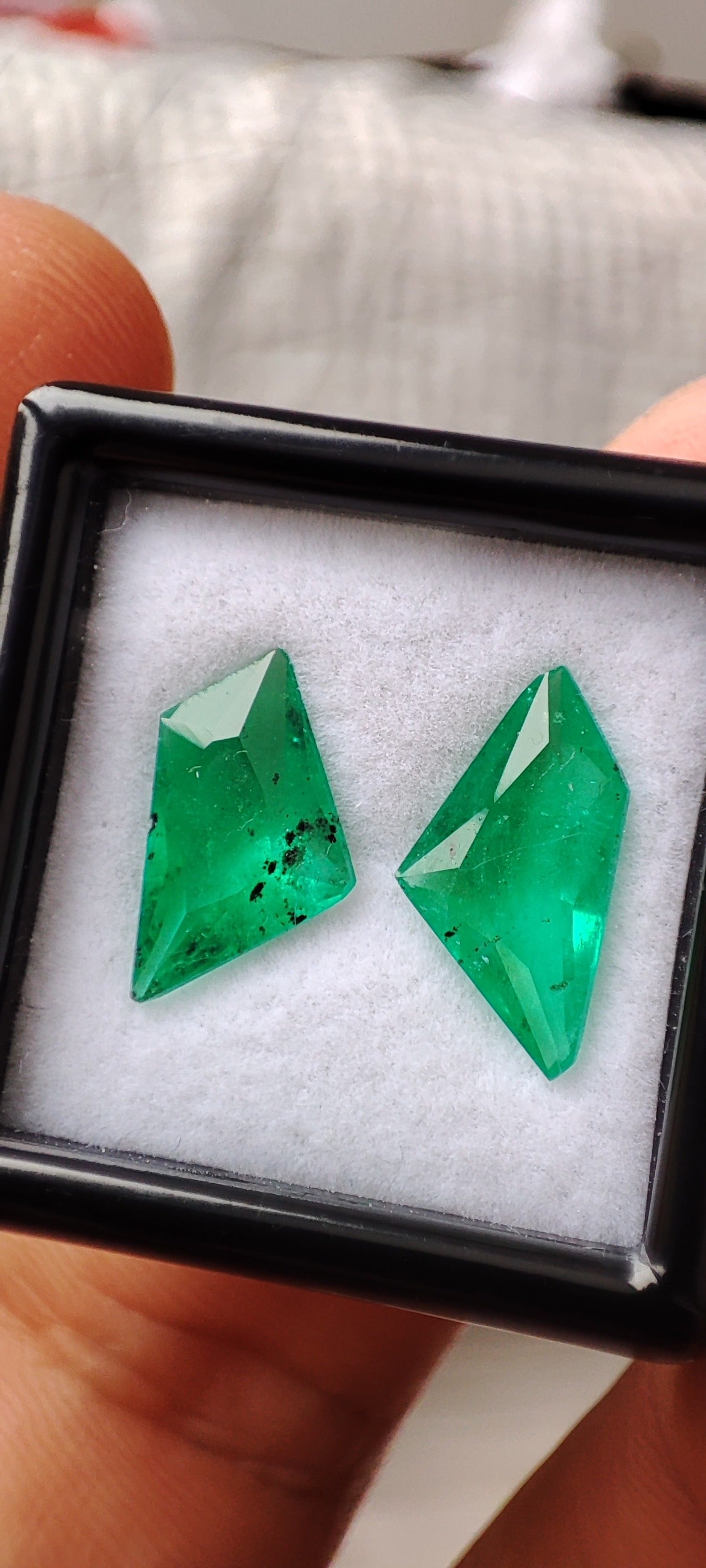 Emerald 3.60 ct