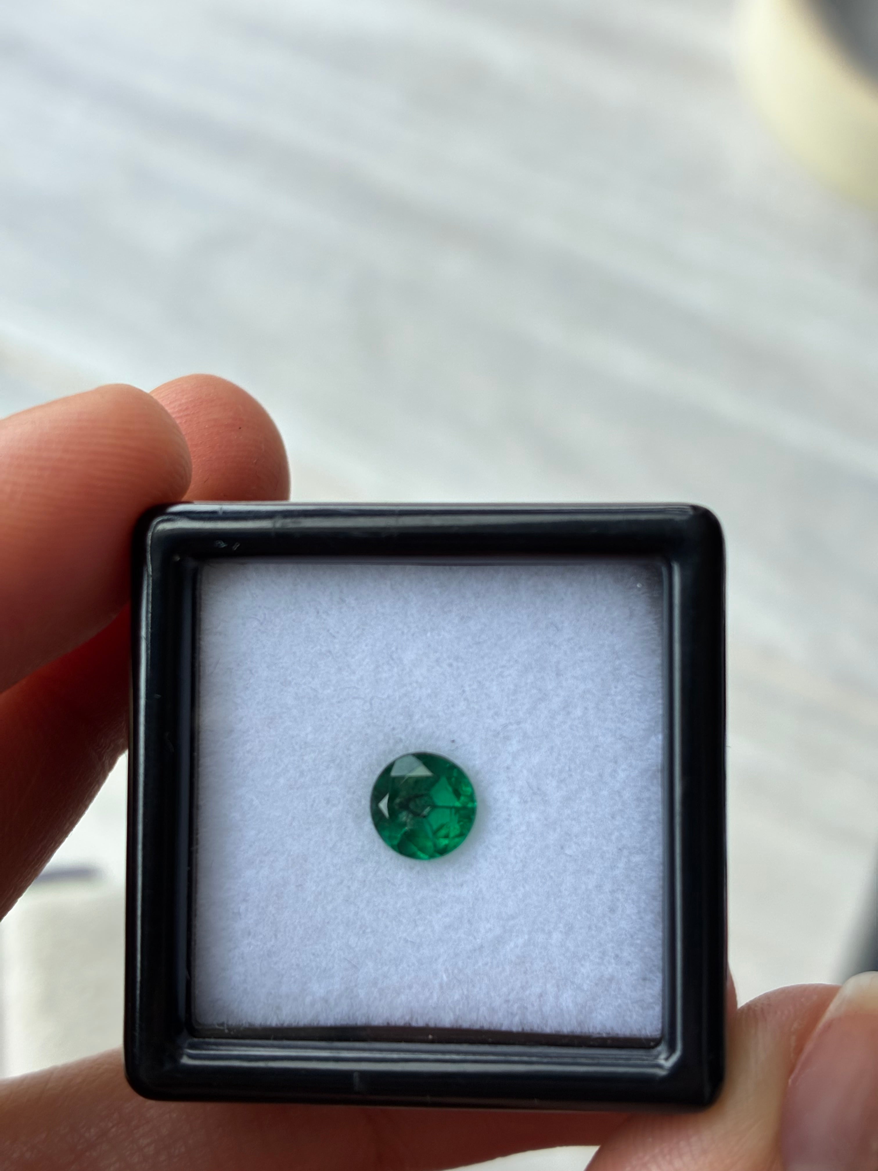 Emerald 0.45 ct