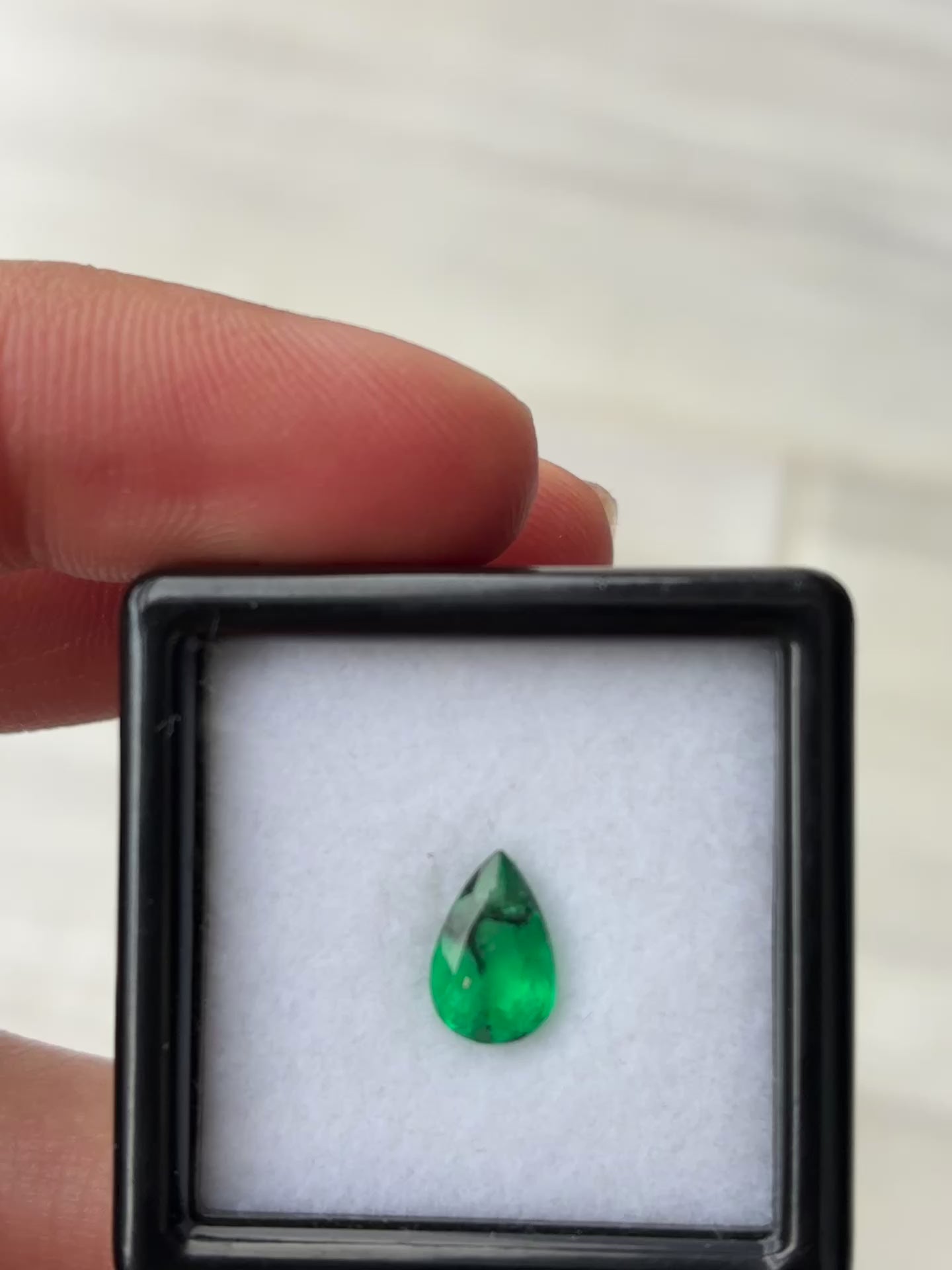 Emerald trapiche 0.69 ct