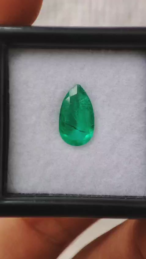 Emerald 0.93 ct