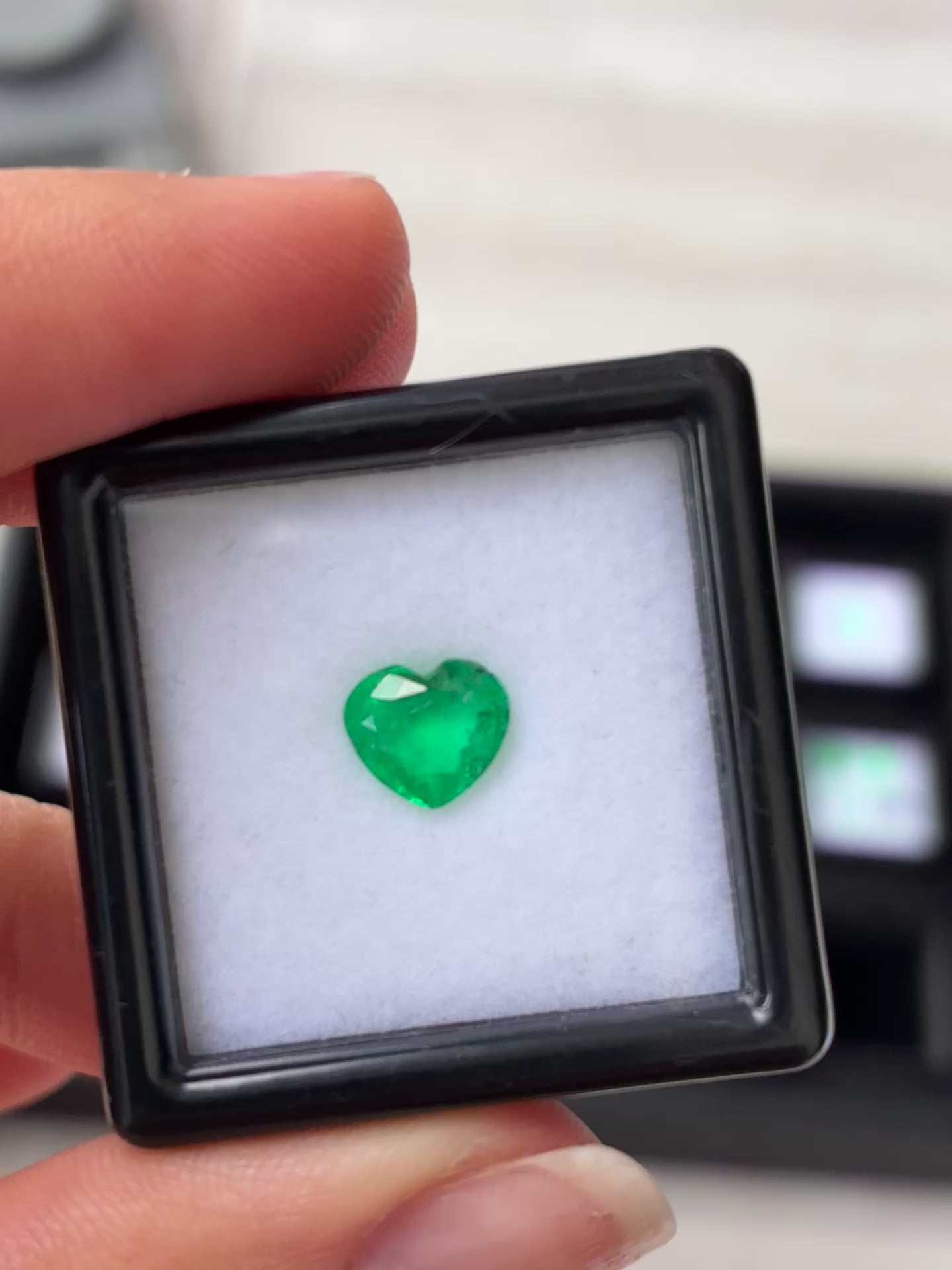 Emerald 0.65 ct